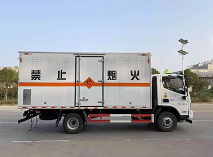 珠晖爆破器材运输车