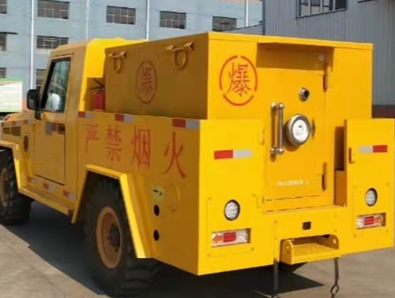 珠晖凯龙爆破器材运输车：保障爆破任务的安全运行